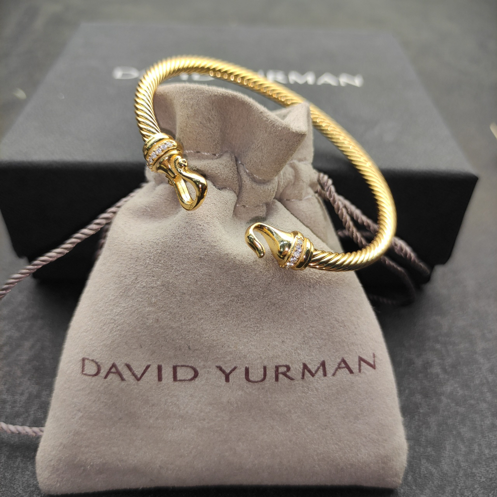 David Yurman 4mm Gold Diamond Hook Bracelet - Picture 3 of 9